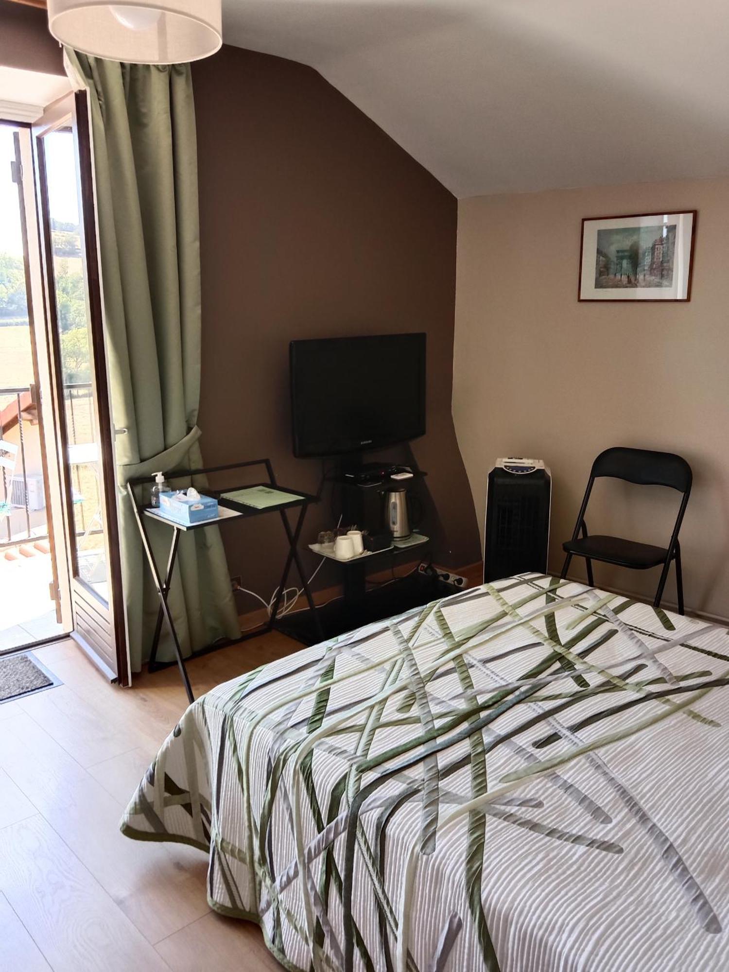 Bed and Breakfast L Olivier De St Leger Chateau  Экстерьер фото
